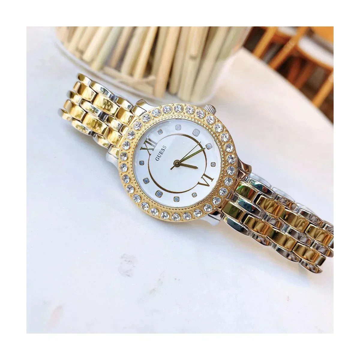 Guess W1062L4